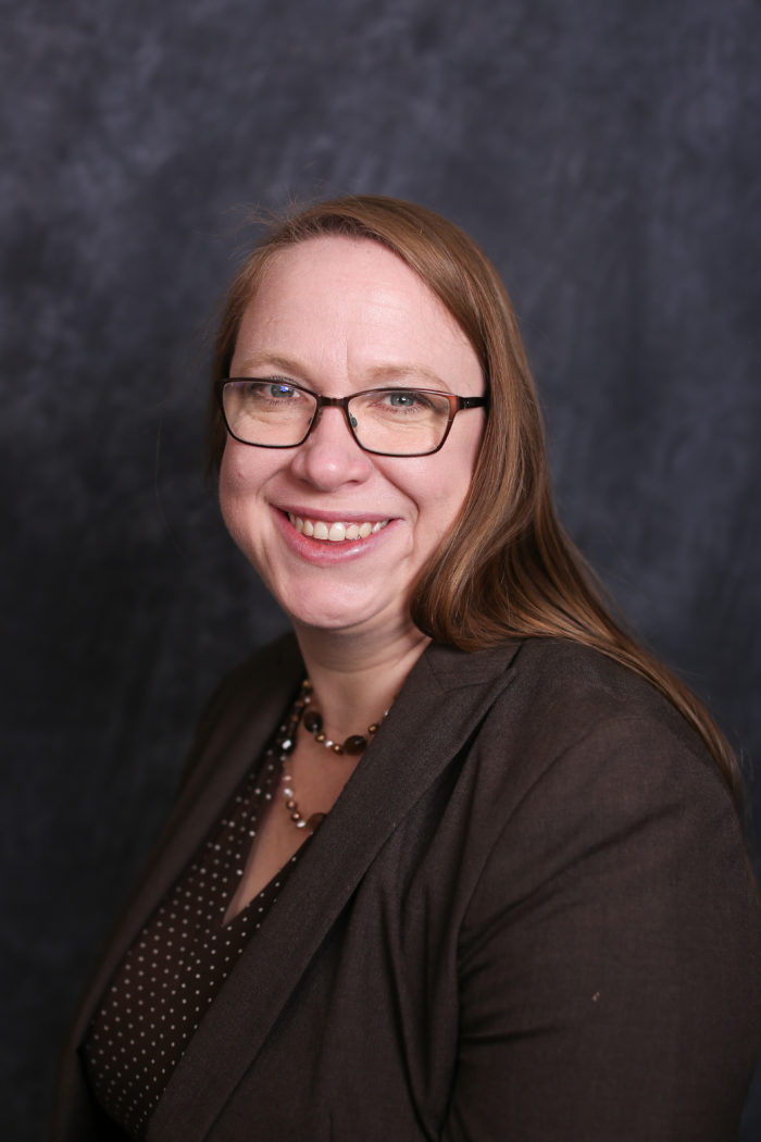 Dr. Julie Thomspon